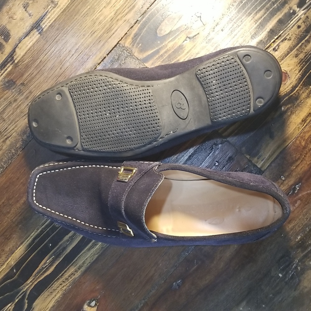 Size 8 Italian made Blue suede shoes size 41 (US size 8) Excellent shape!